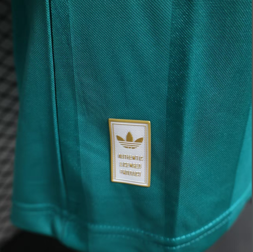 25-26 LIV three Player Version Soccer Jersey