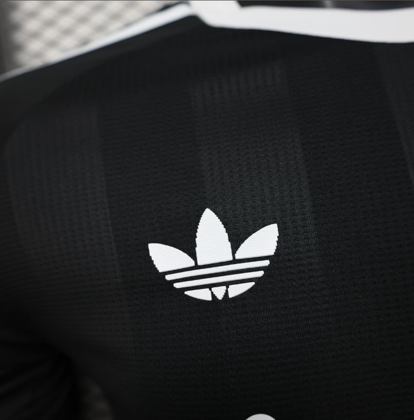 2025-26 LIV Black Goalkeeper Player Version Soccer Jersey