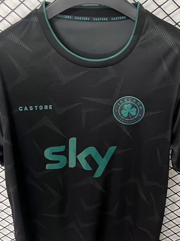 25-26 Ireland Black Fans Soccer Jersey