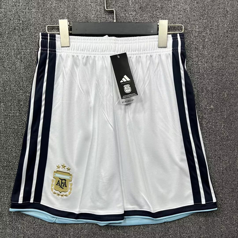 26-27 Argentina White Shorts Pants