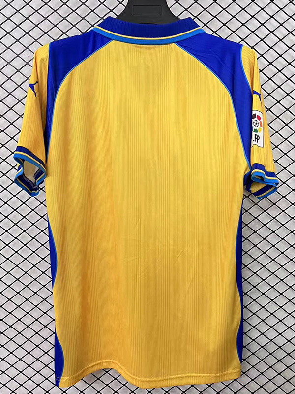 2000-2001 Las Palmas Home Retro Soccer Jersey (带章)