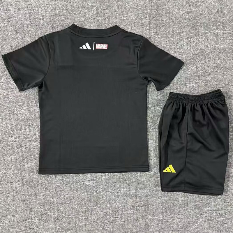 25-26 RMA Black Joint Edition Kids Training (漫威)