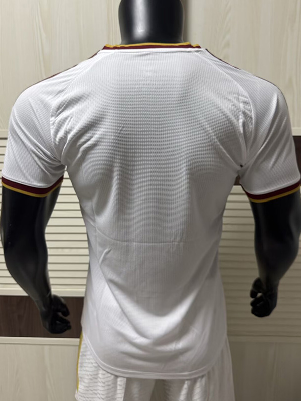 26-27 Spain White Player Version Soccer Jersey