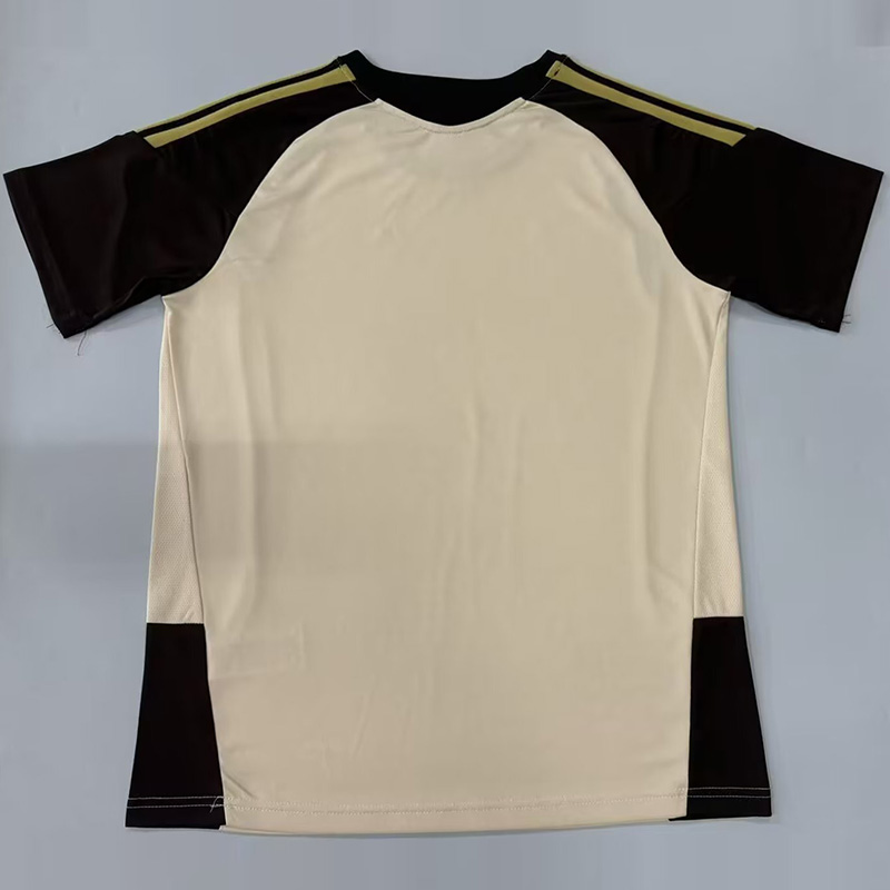 26-27 Flamengo Beige Training shirts