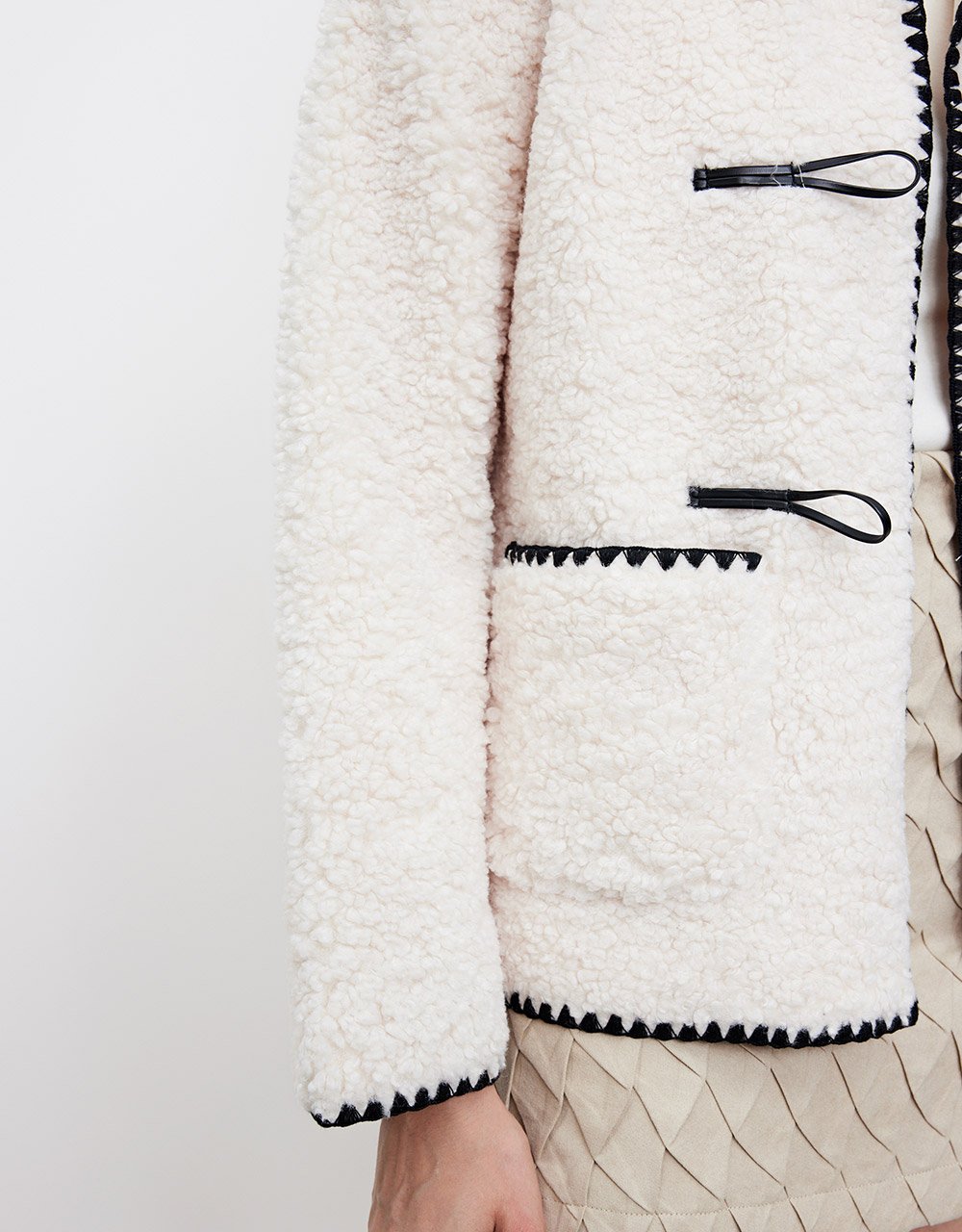 Contrast Trim Fuzzy Jackets