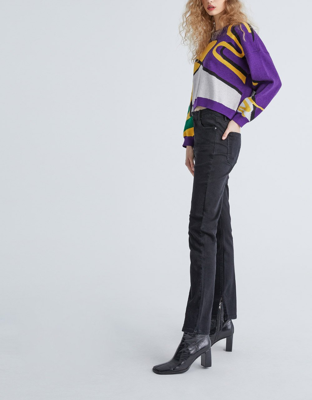 Graffiti Pattern Drop Shoulder Crew Neck Sweater