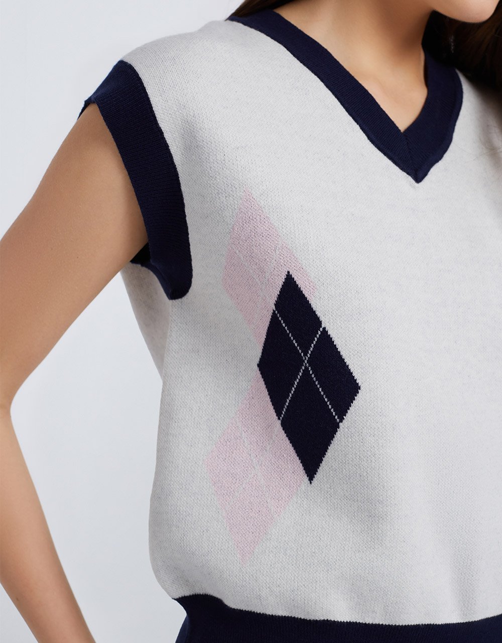 Argyle Pattern Contrast Trim Sweater Vest