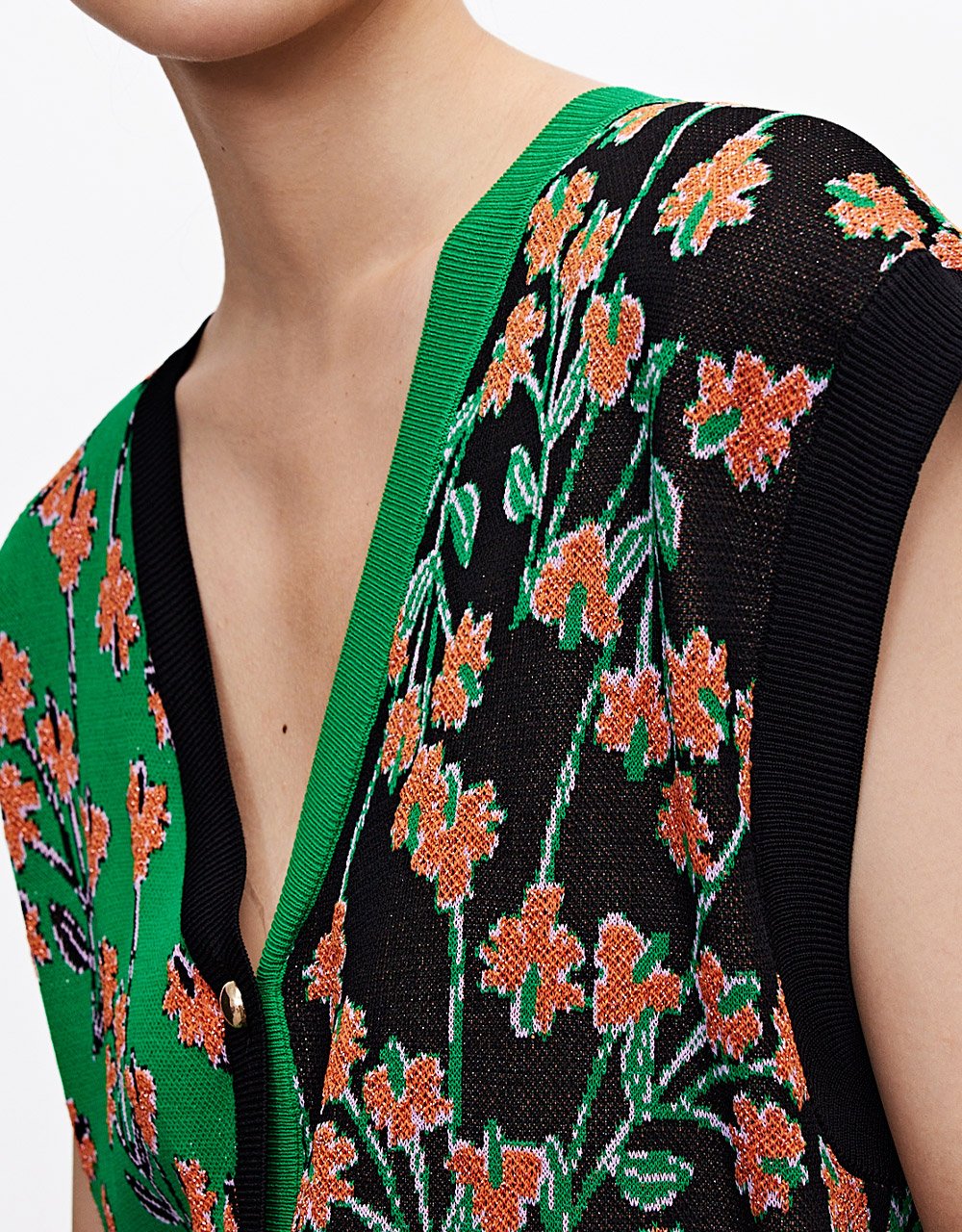 V-Neck Mid-Length Knitted Vest