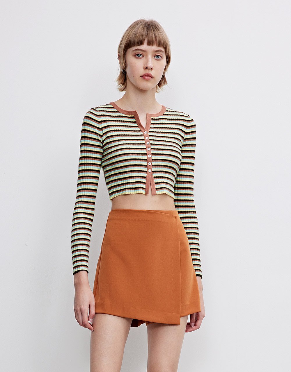 Standard Sleeve Crew Neck Knitted Cardigan