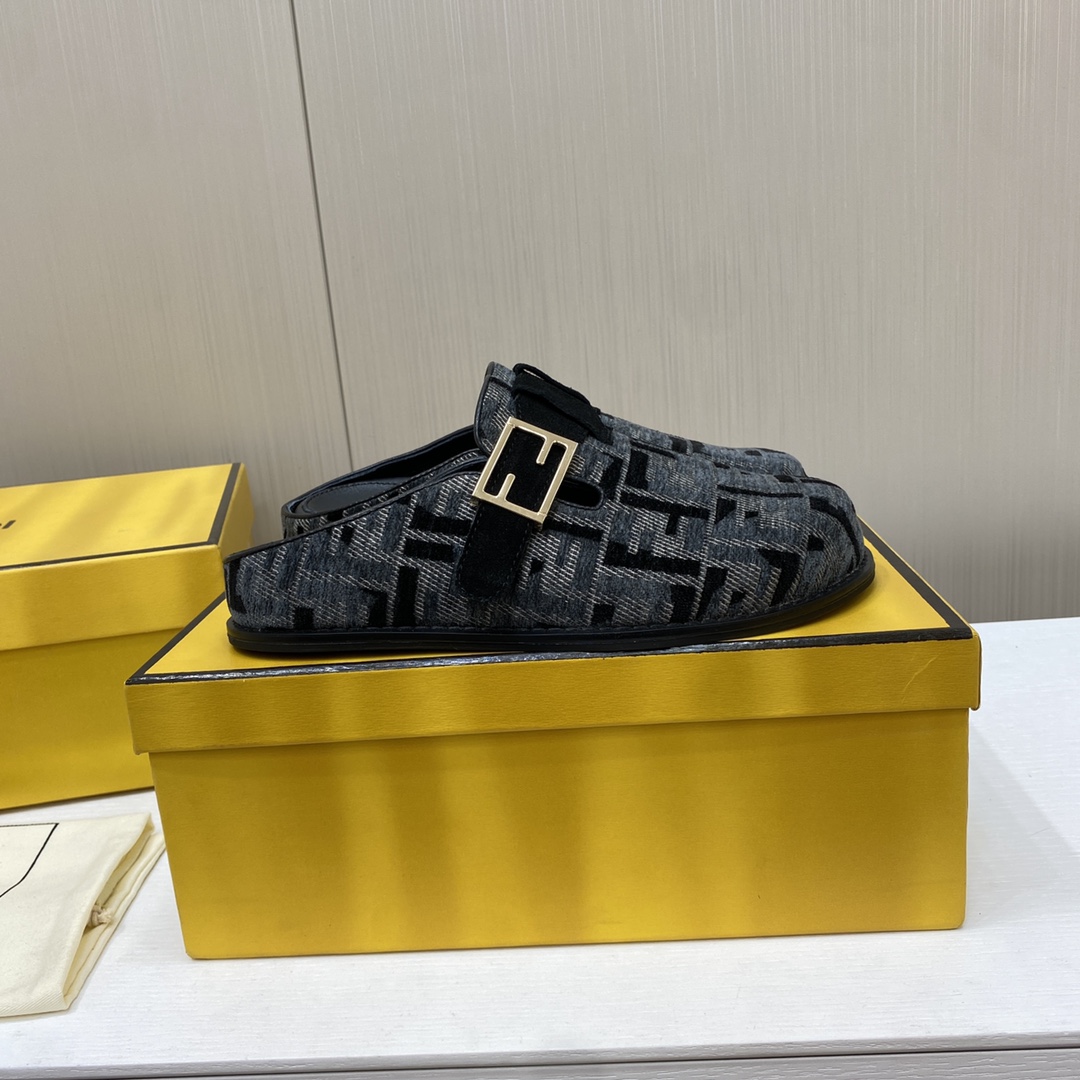 Fendi Old Flower Half Drag Strap FF Baguette Decorative Buckle Sandals Slipper
