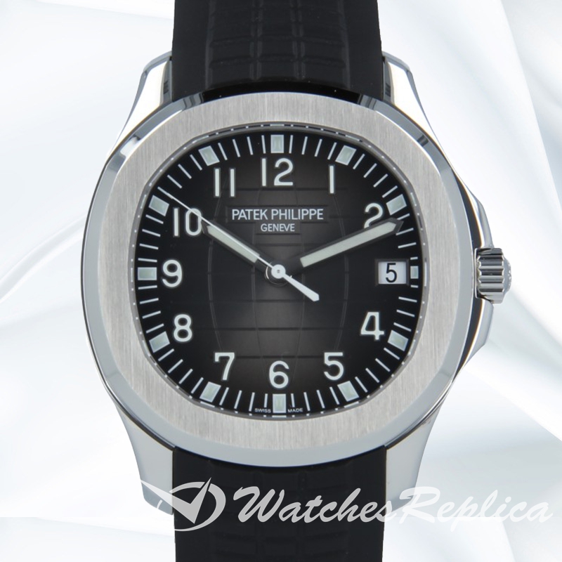 Patek Philippe Aquanaut Men's 40mm 5167A 001 Silver tone Rubber Band