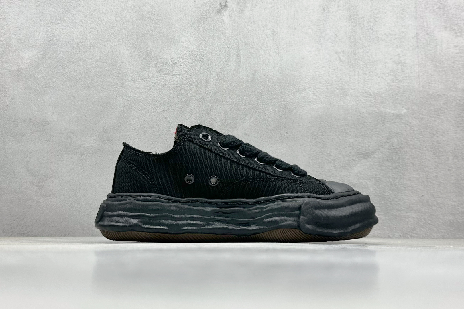 MMY / Maison MIHARA YASUHIRO Original Sole Canvas Low Sneakers Shoes