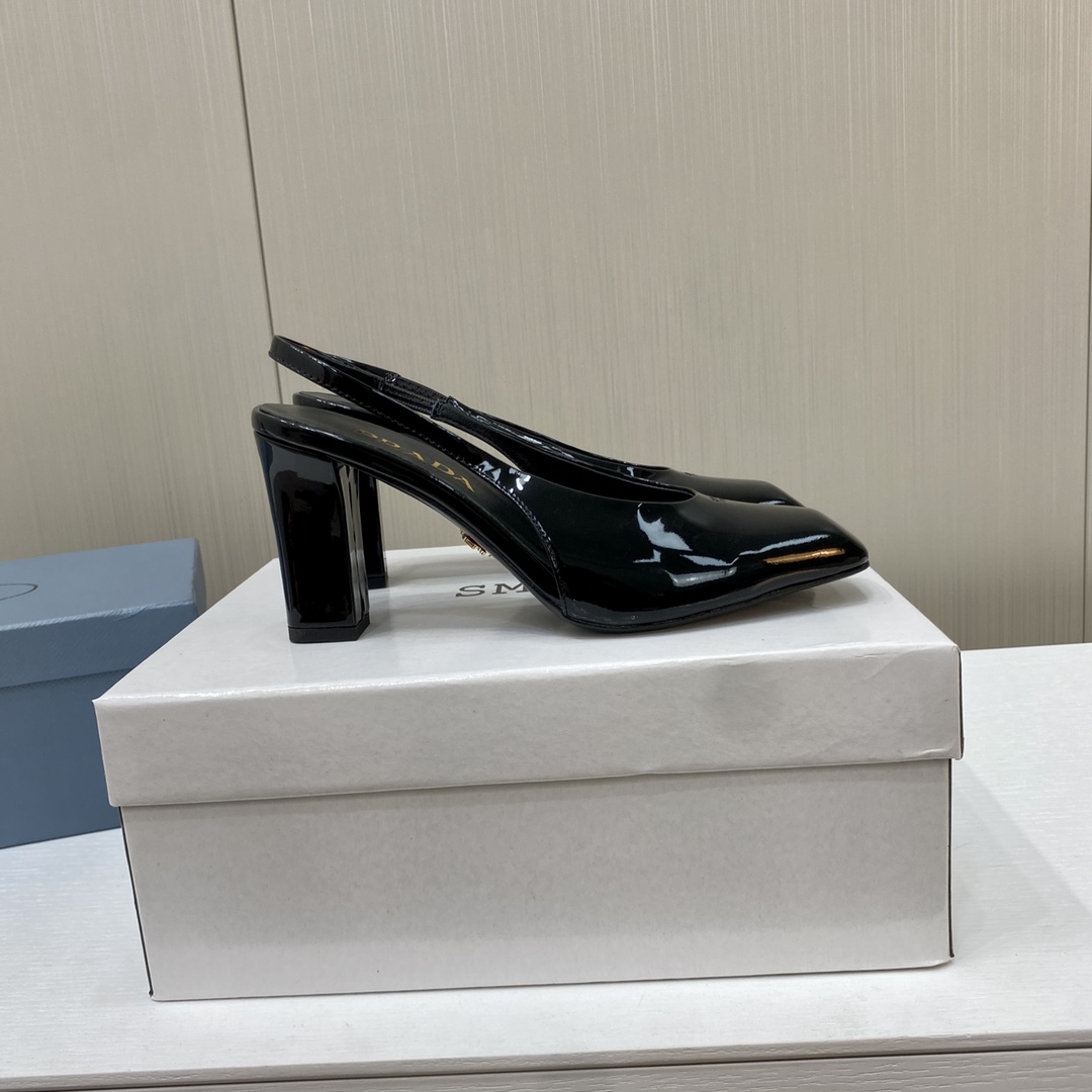 Prada Square Head High Heeled Chunky Sandals Slipper Rear Hollow Single Shoes