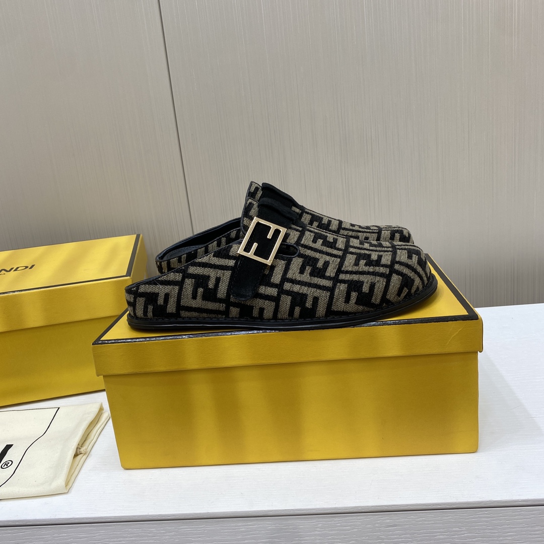 Fendi Old Flower Half Drag Strap FF Baguette Decorative Buckle Sandals Slipper