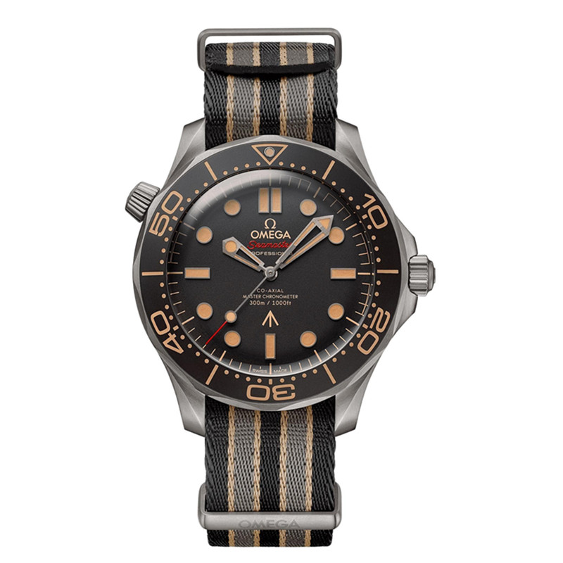 Omega Seamaster DIVER 300M COAXIAL MASTER CHRONOMETER 42 MM Titanium on NATO strap 210.92.42.20.01.001 007 EDITION