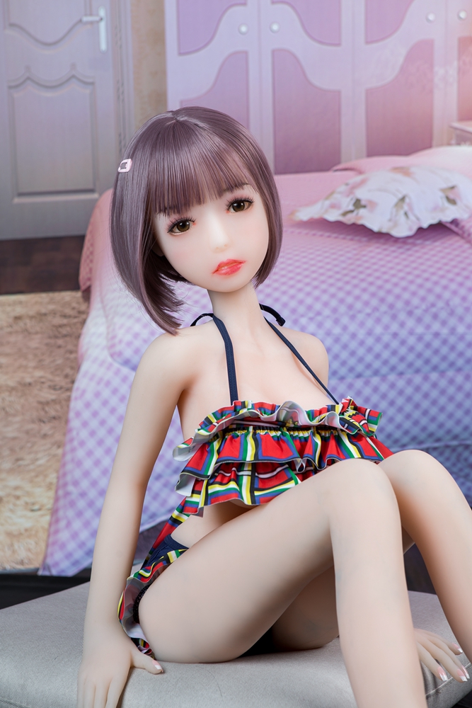 Mildred: Cute and big boobs girl sex doll-109-75CM/2FT5 (Different height)