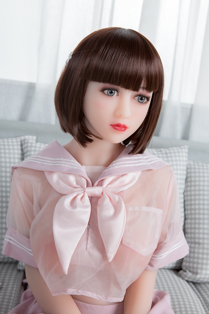 Lynn: Cute girl sex doll-101-158CM/5FT2 (Different height)