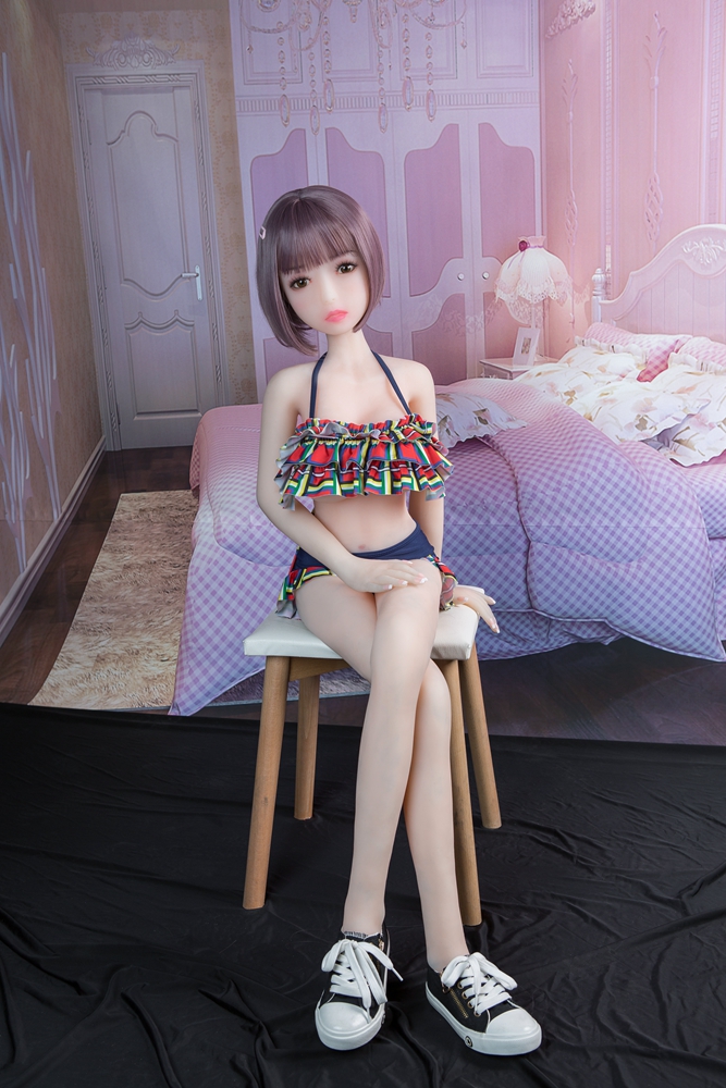 Mildred: Cute and big boobs girl sex doll-109-75CM/2FT5 (Different height)
