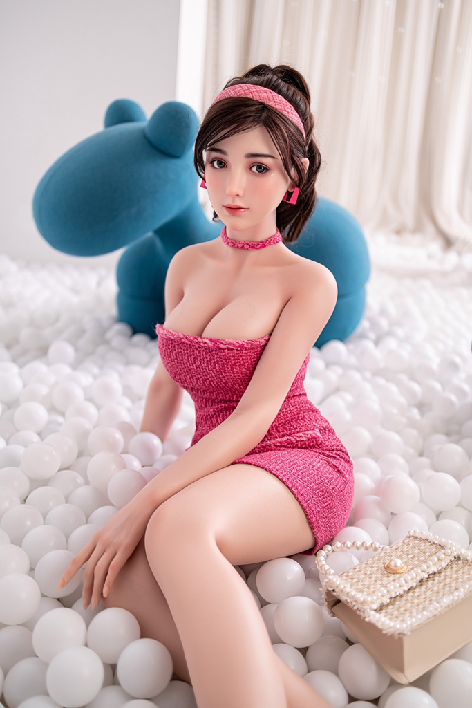 Barbara: Asian fitness baby sex doll-290-158CM/5FT2 (Different height)