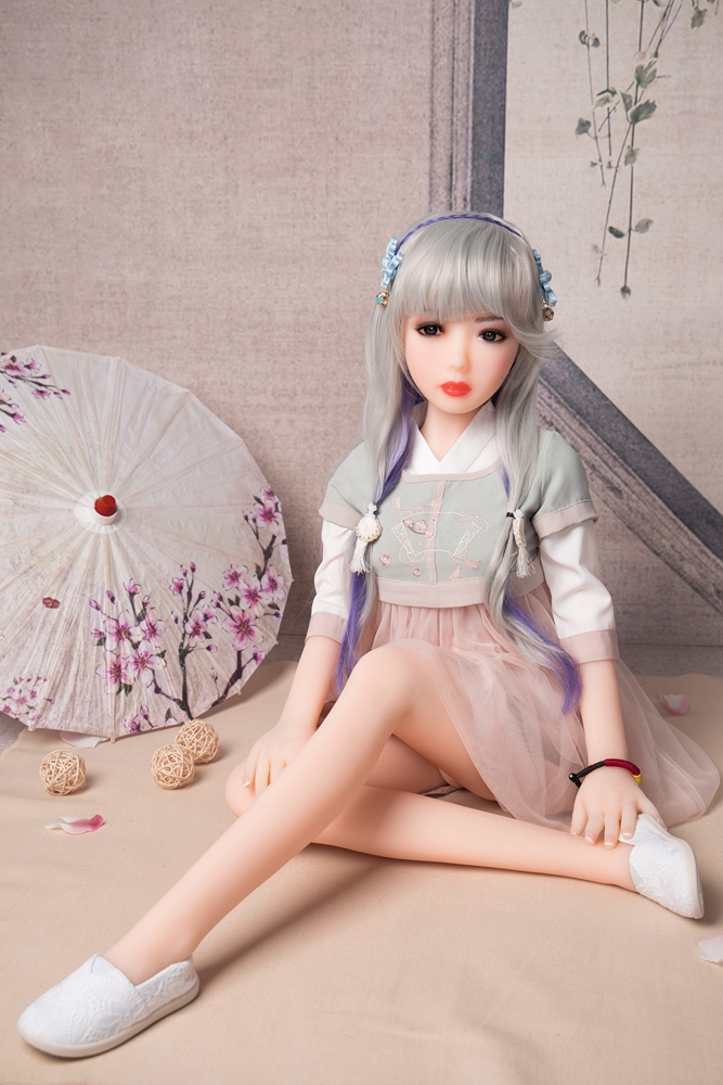 Elma: Chinese girl sex doll-71-75CM/2FT5 (Different height)