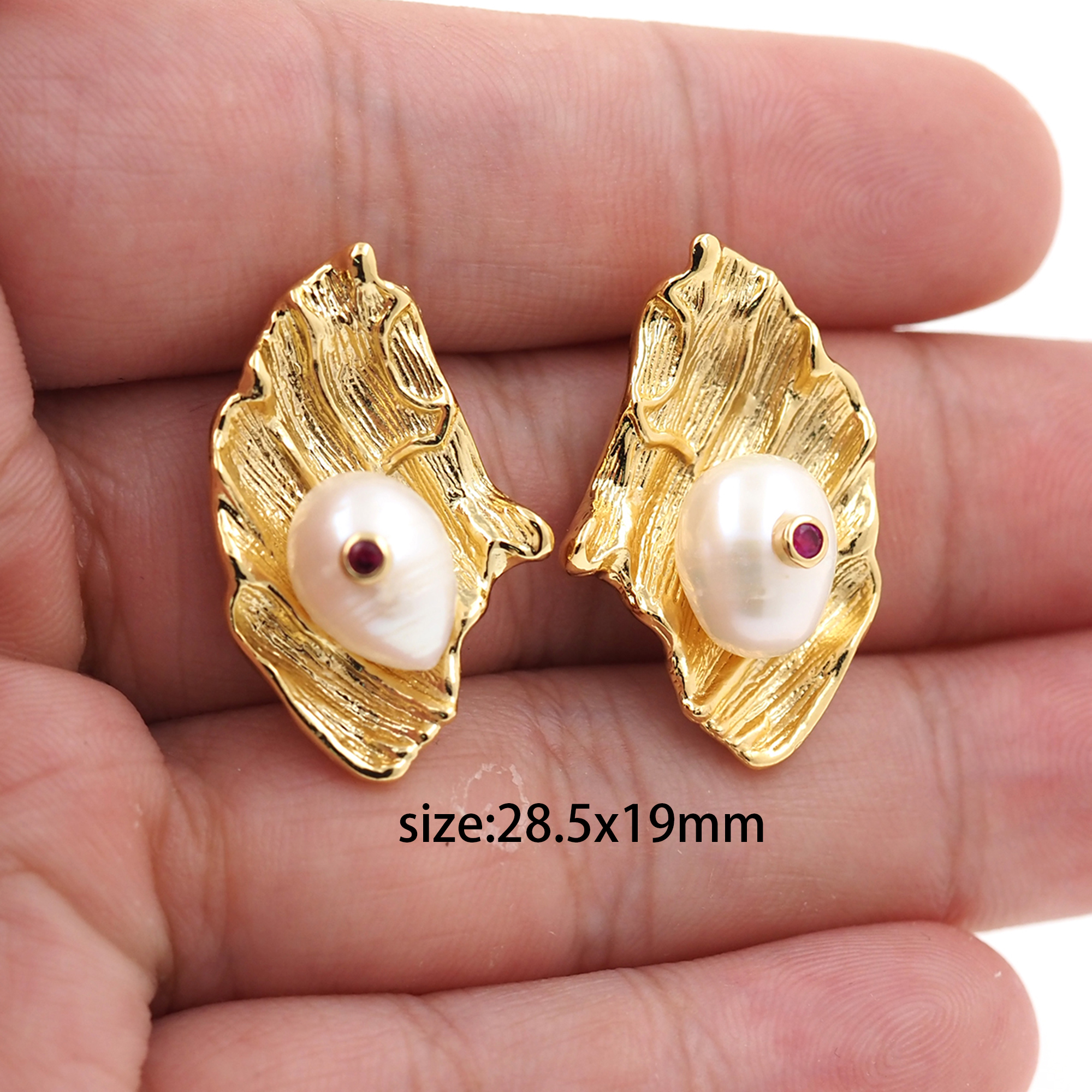 18K Gold Filled Pearl Stud Earrings,CZ Stud Earrings,Dainty Earrings,Minimalist Earring,Gift for Wife