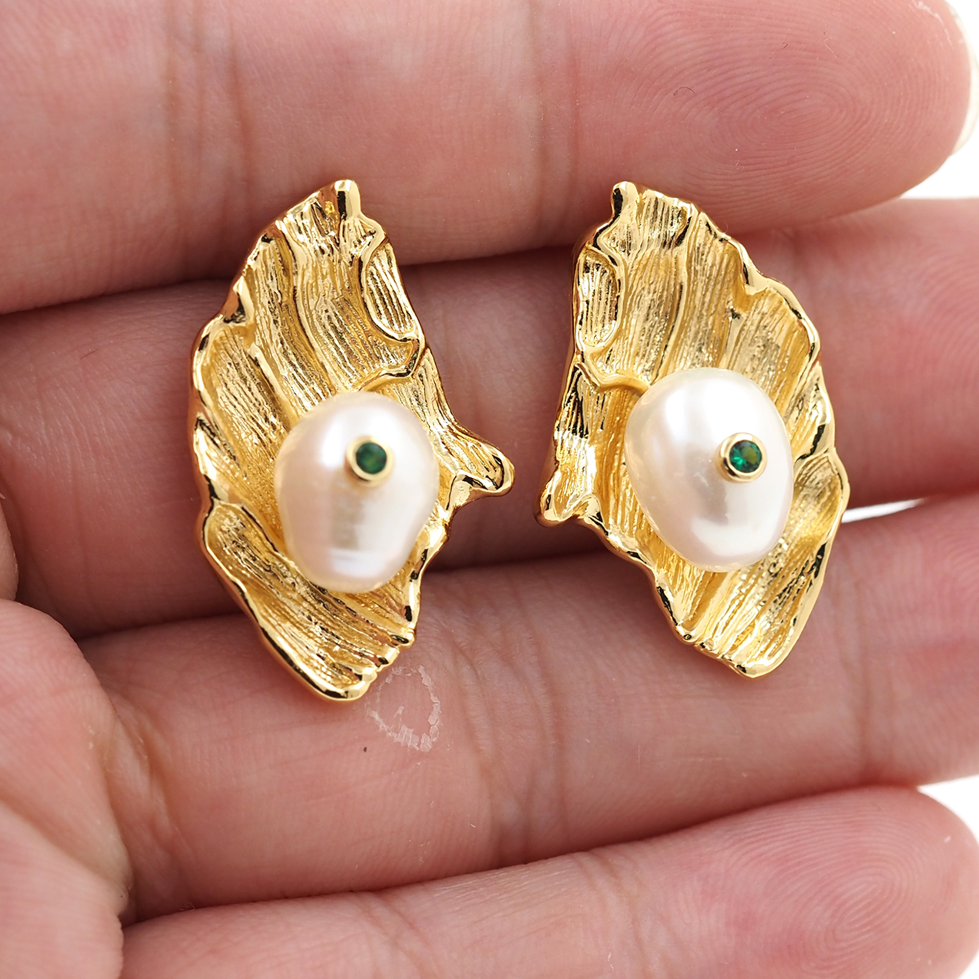 18K Gold Filled Pearl Stud Earrings,CZ Stud Earrings,Dainty Earrings,Minimalist Earring,Gift for Wife