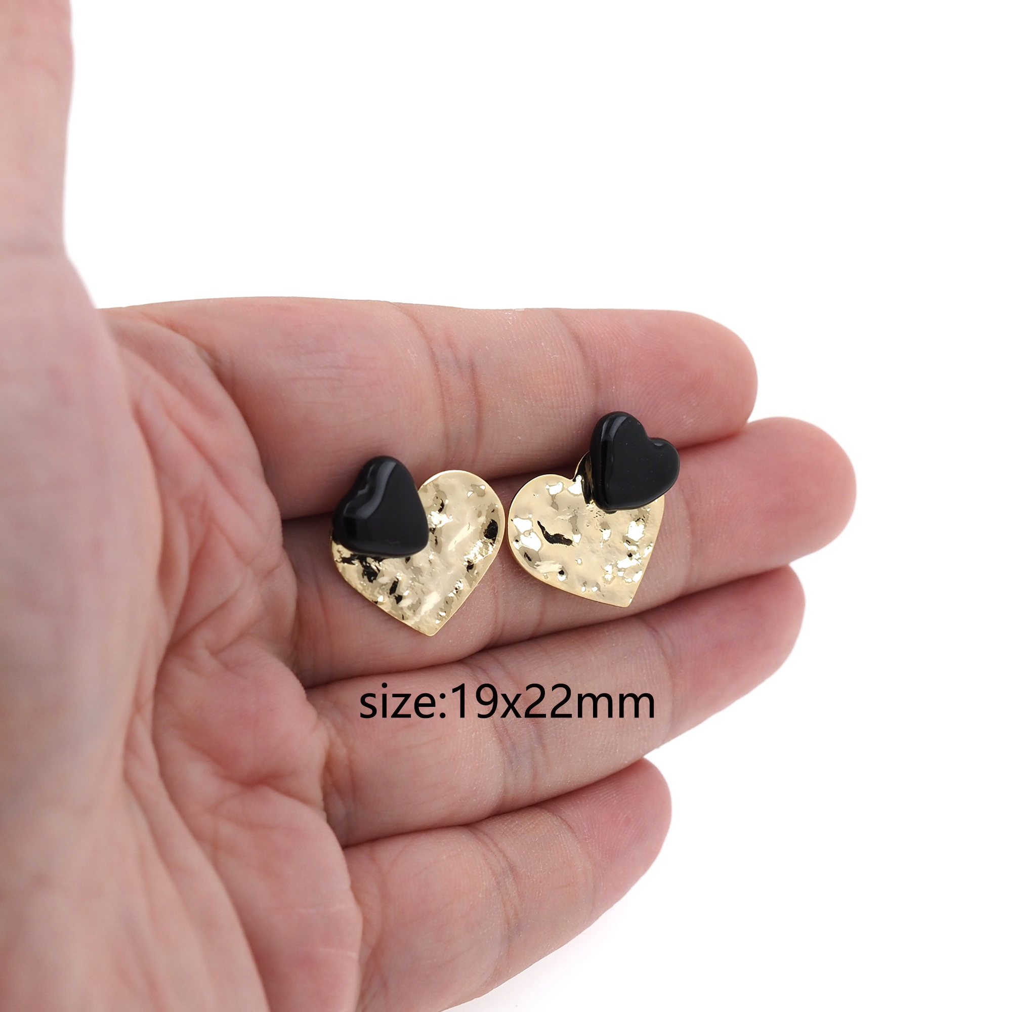 18K Gold Filled Heart Stud Earrings,Heart Earrings,Dainty Earrings,Minimalist Earring,Gift for Wife