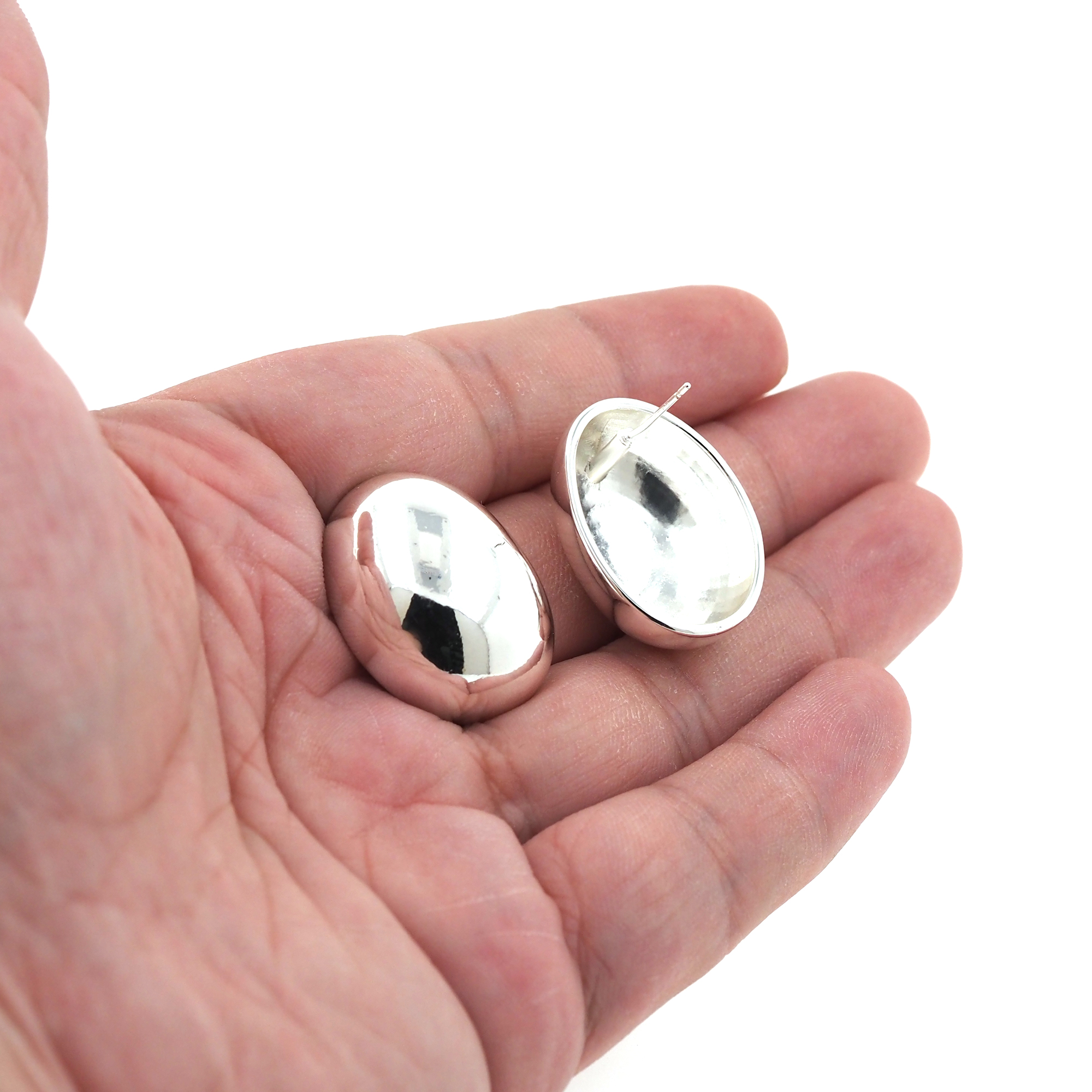 Silver Oval Stud Earrings,Oval Earrings,Dainty Earrings,Minimalist Earring,Gift for Wife