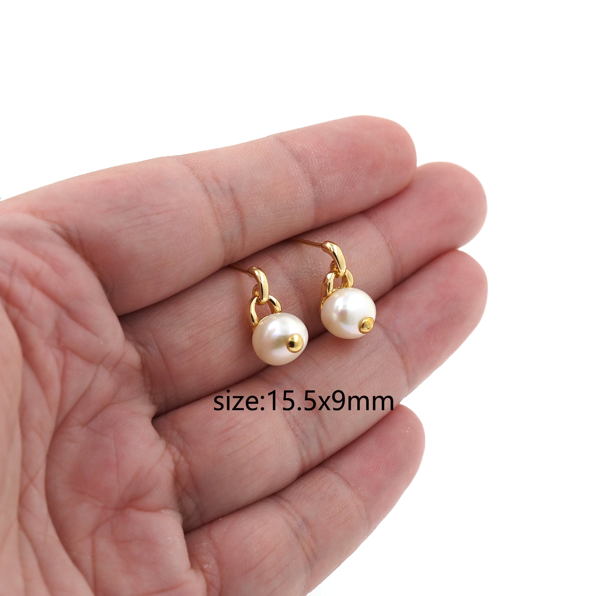 18K Gold Filled Pearl Stud Earrings,Dainty Earrings,Minimalist Earring,Gift for Wife