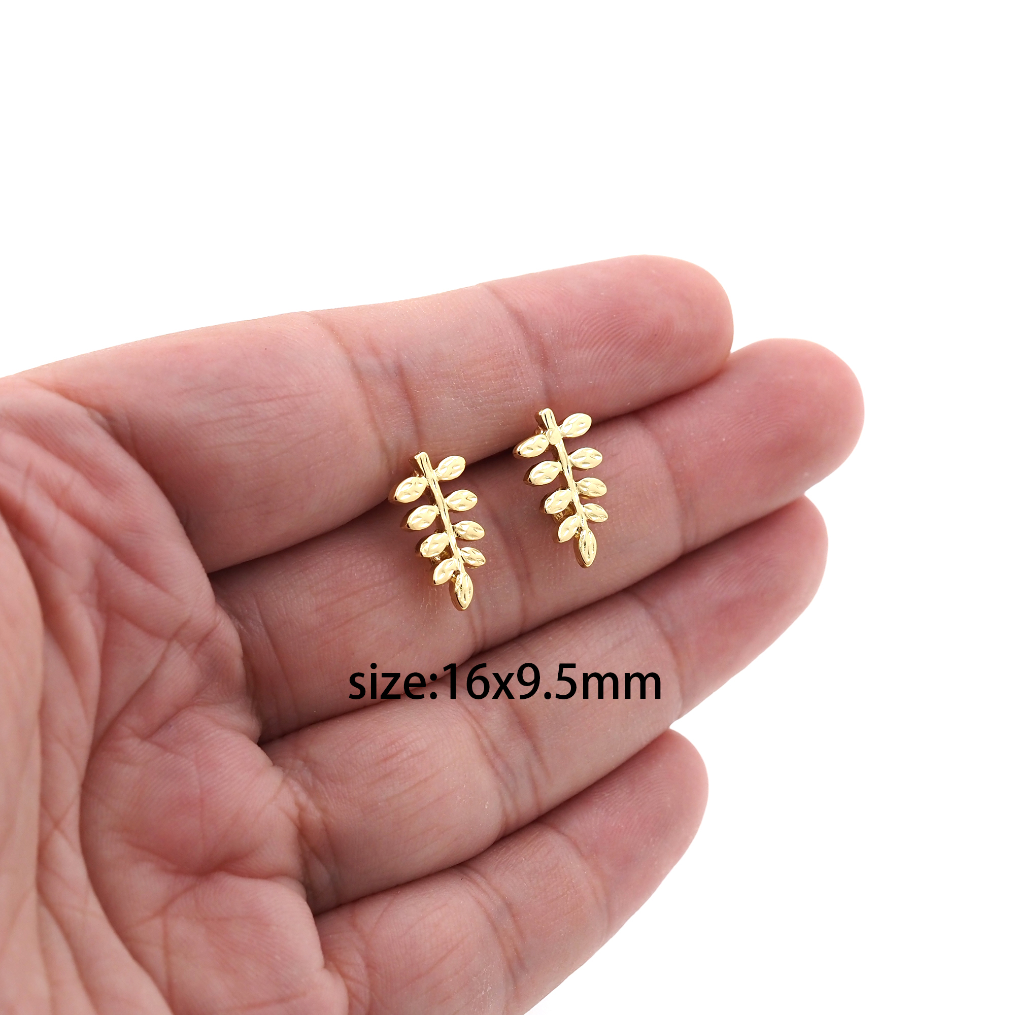 18K Gold Filled Leaf Stud Earrings,Leaf Earrings,Dainty Earrings,Minimalist Earring,Gift for Wife