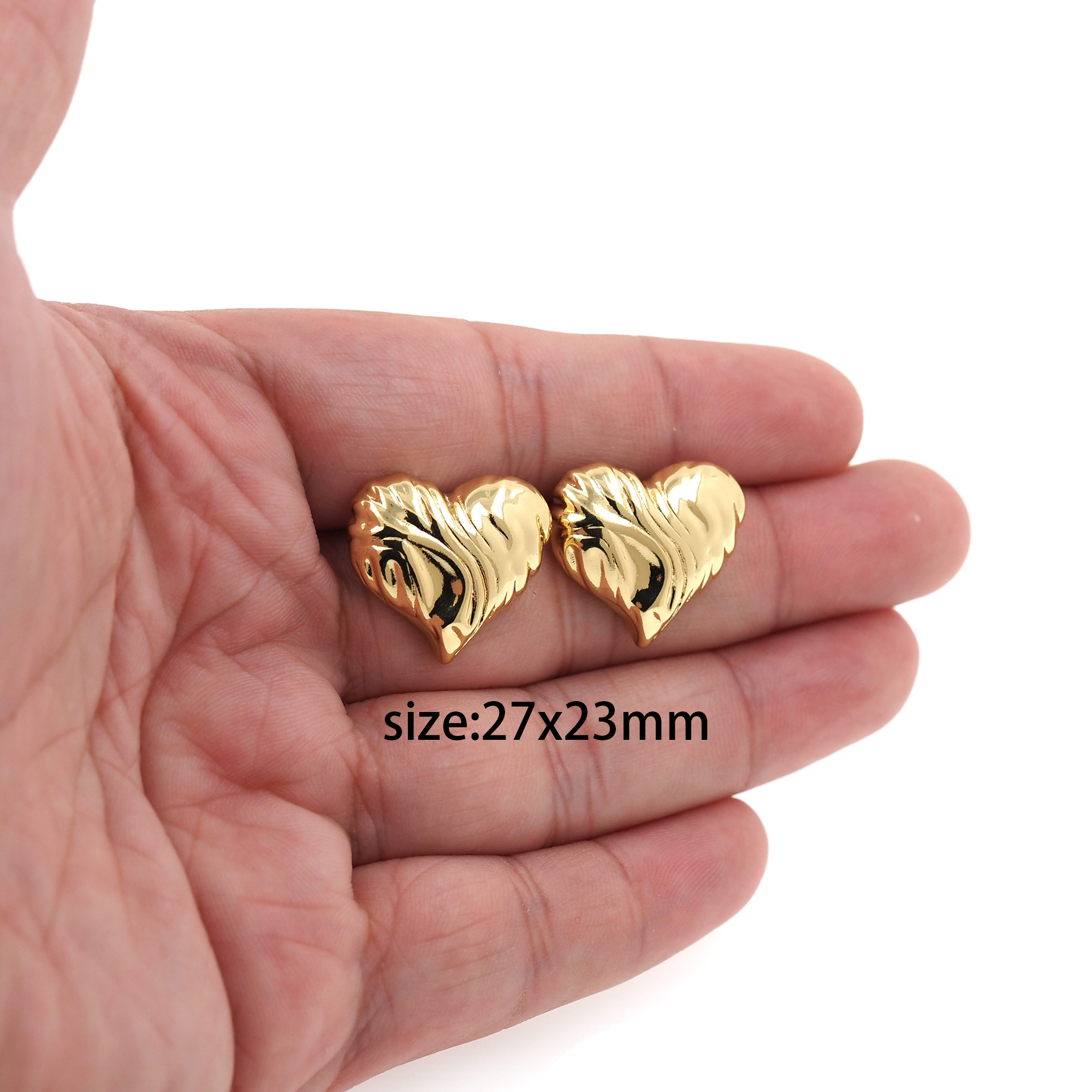 18K Gold Filled Heart Stud Earrings,Heart Earrings,Dainty Earrings,Minimalist Earring,Gift for Wife