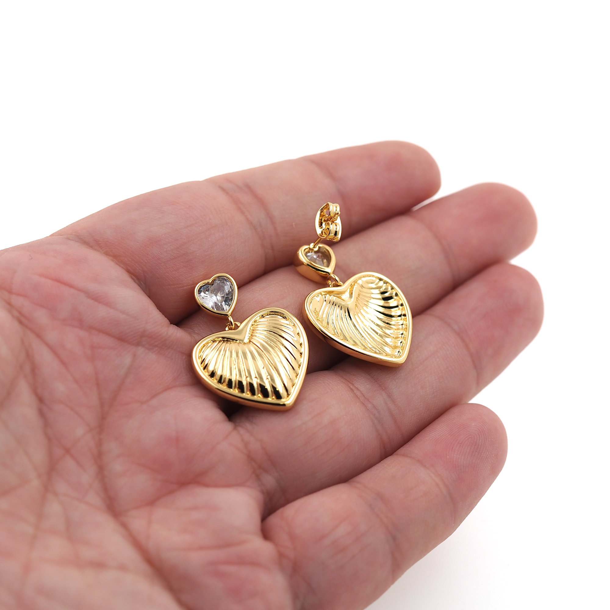 18K Gold Filled Heart Stud Earrings,Dangle Earring,Heart Earrings,Dainty Earrings,Minimalist Earring,Gift for Wife