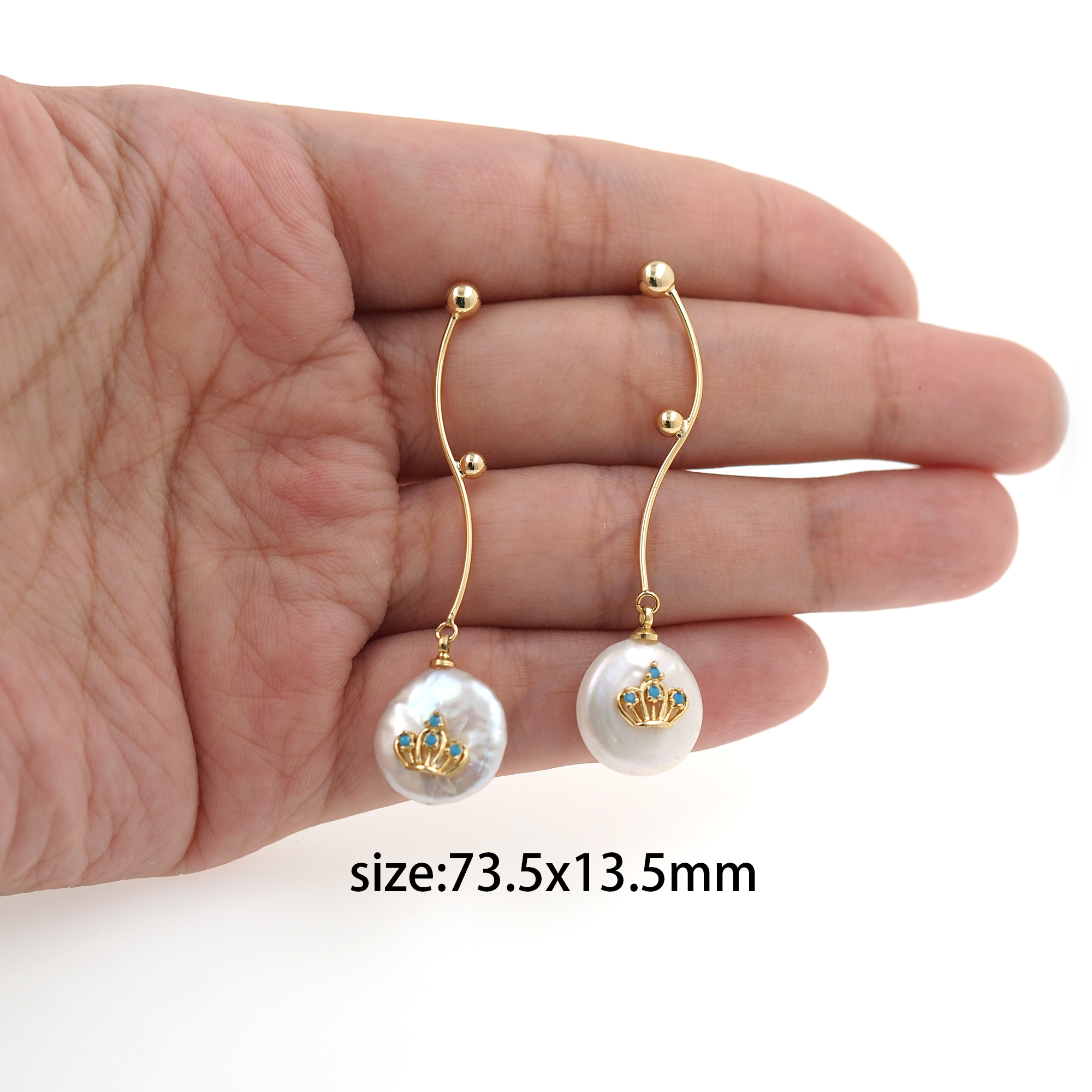 18K Gold Filled Crown Stud Earrings,Pearl Earrings,Minimalist Earring,Dainty Earrings,Gift for Wife
