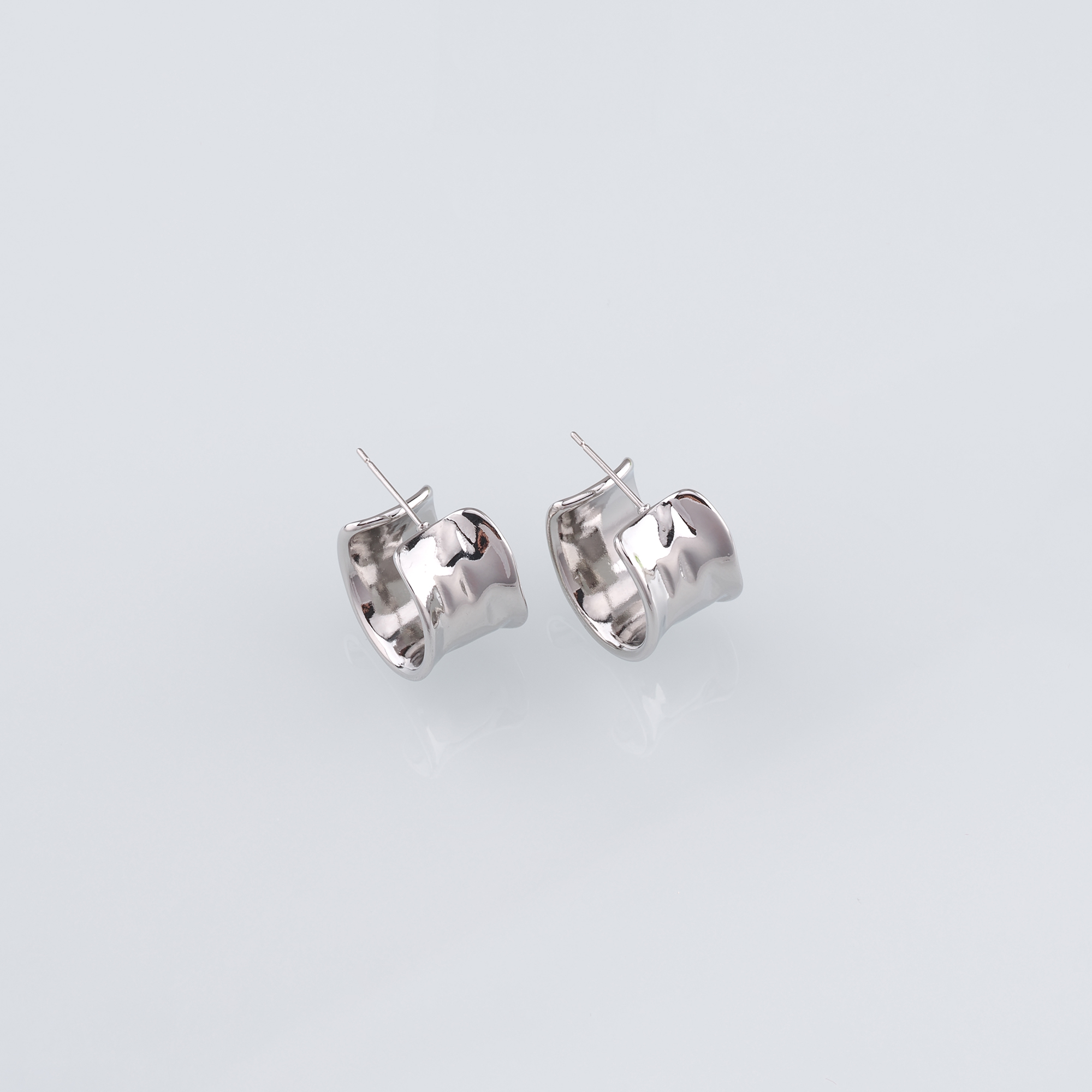 18K Gold Filled Thick Hoops,Dainty Hoops,Gold Huggies Hoop Earrings,Minimalist Earrings