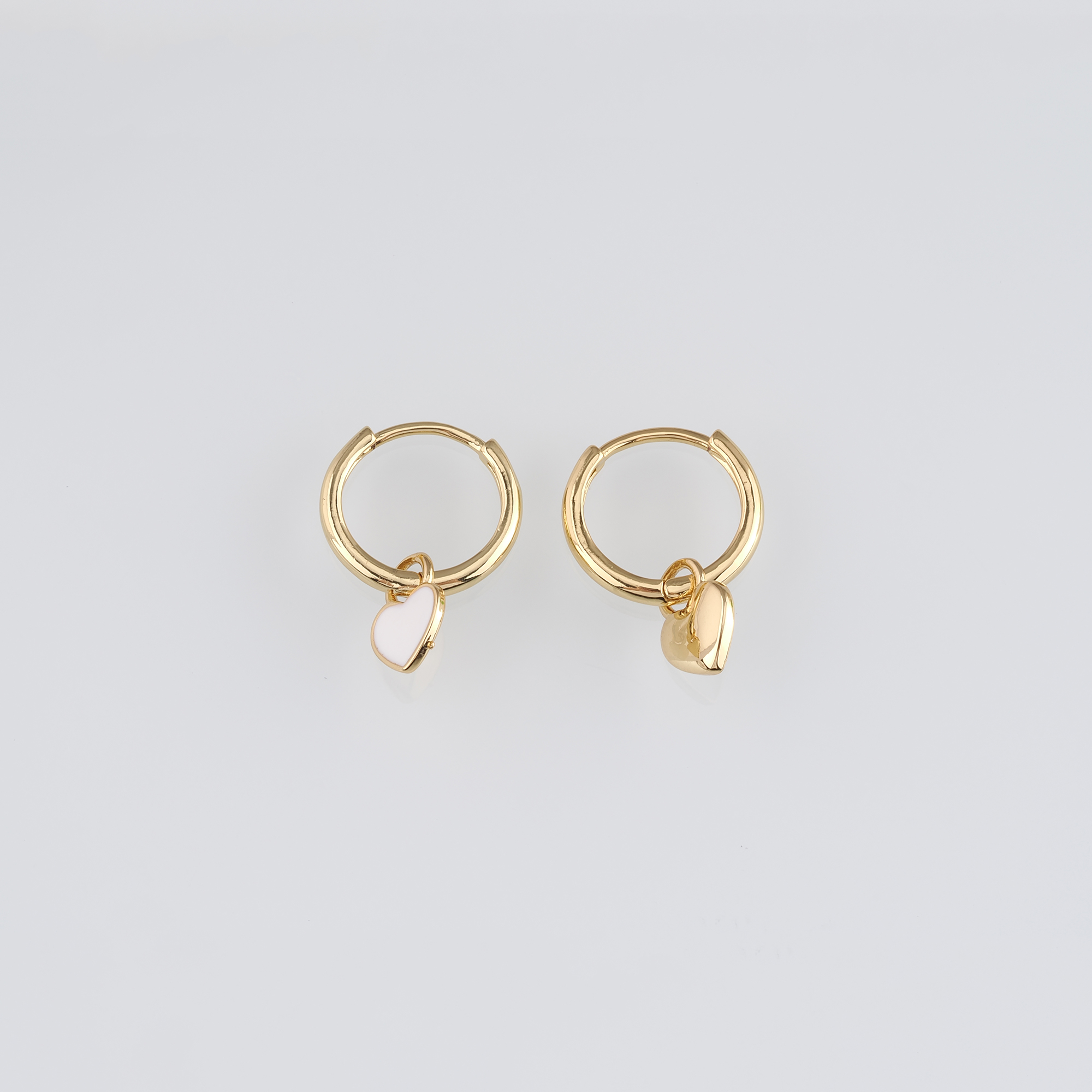 18K Gold Filled Heart Hoop Earring,Minimalist Earrings,Dainty Hoops,Huggie Earrings,Gift for Her