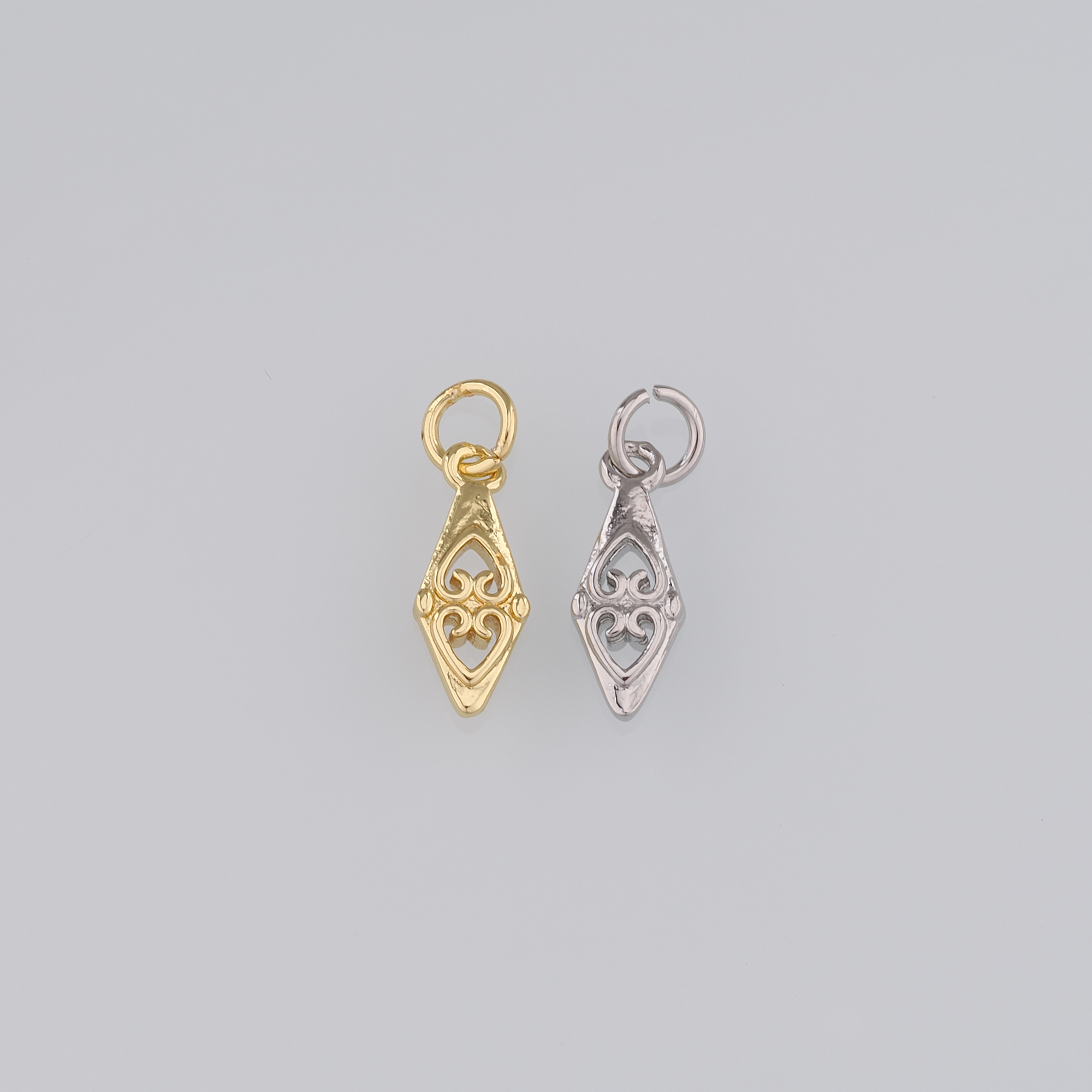 20pcs 18K Gold Filled Arrow Pendant,Dainty Arrow Charm Earrings Necklace for DIY Jewelry Making Supply