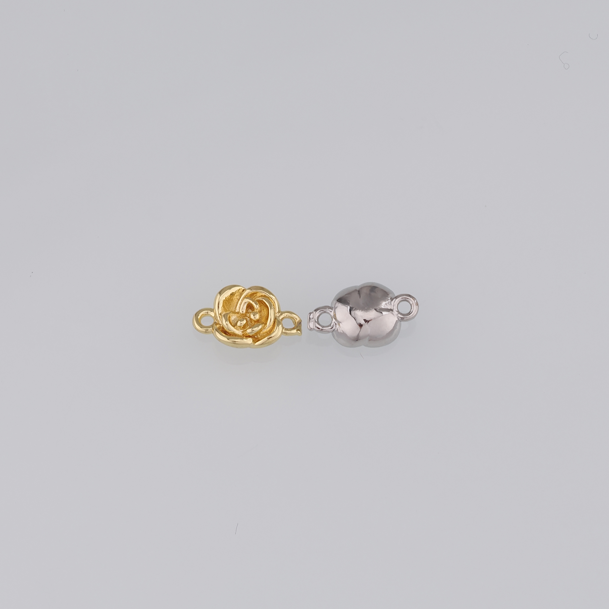 20pcs 18K Gold Filled Flower Connector,Dainty Floral Charm Necklace Bracelet for DIY Jewelry Making Supply