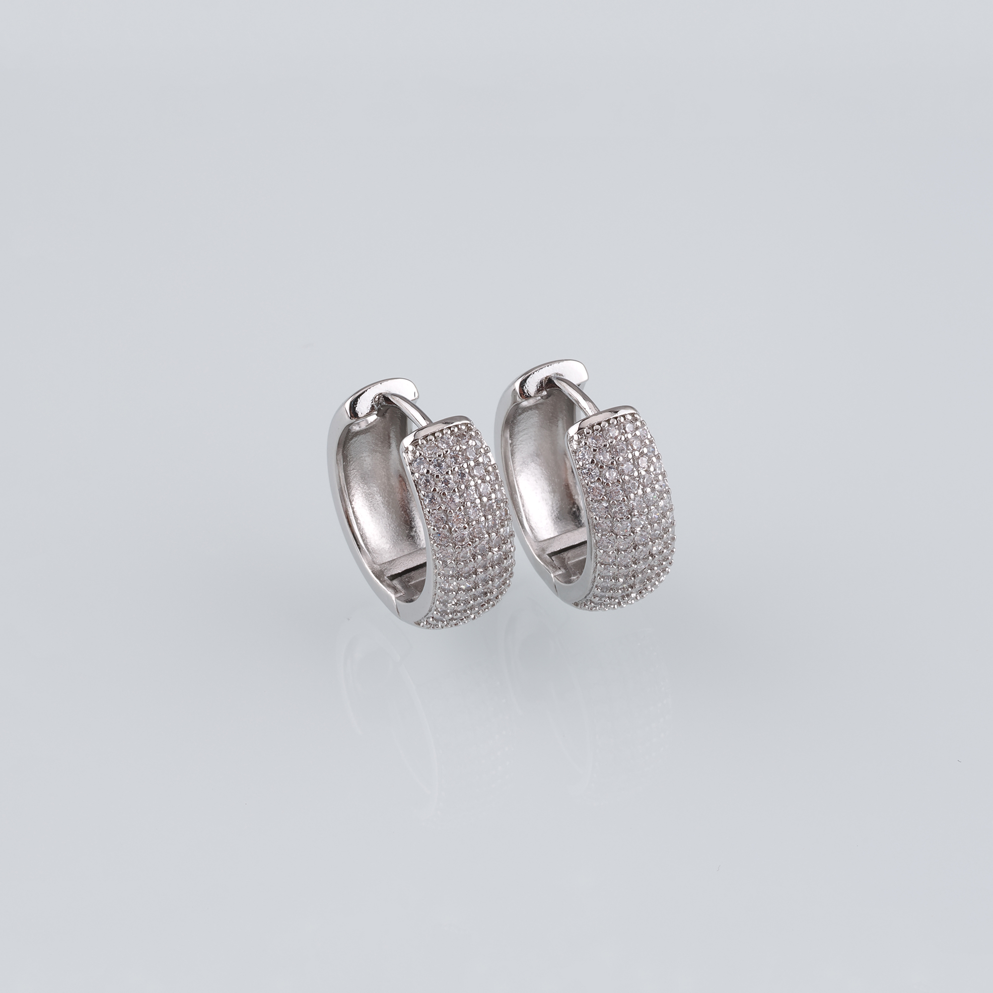 18K Gold Filled Thick Hoops Earrings,CZ Hoops,Round Earrings,Gold Huggies Hoop Earrings,Minimalist Earrings