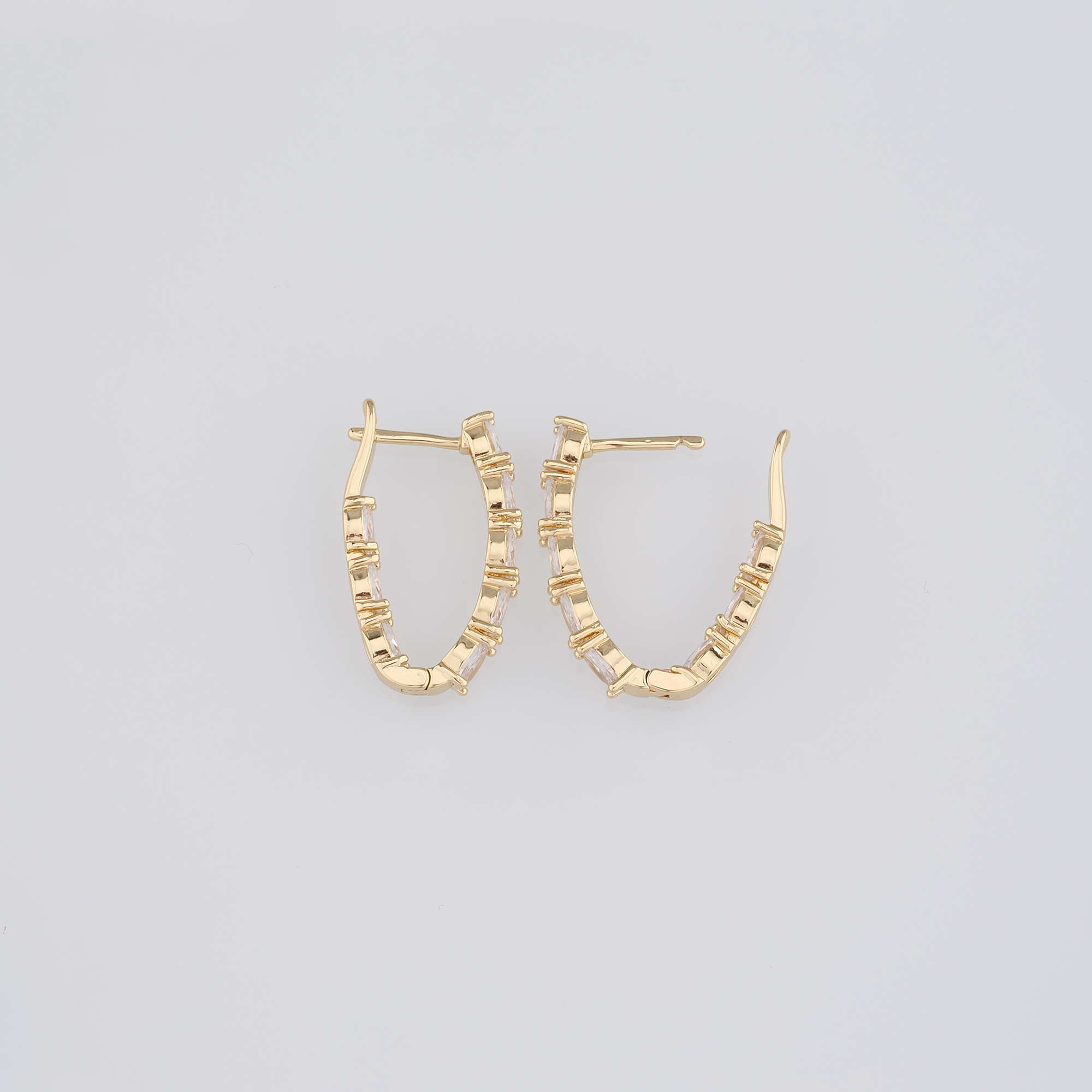 18K Gold Filled Oval Hoop Earrings,Minimalist Hoops,Gold Hoops,Dainty CZ Hoops Huggie,Gift for Her
