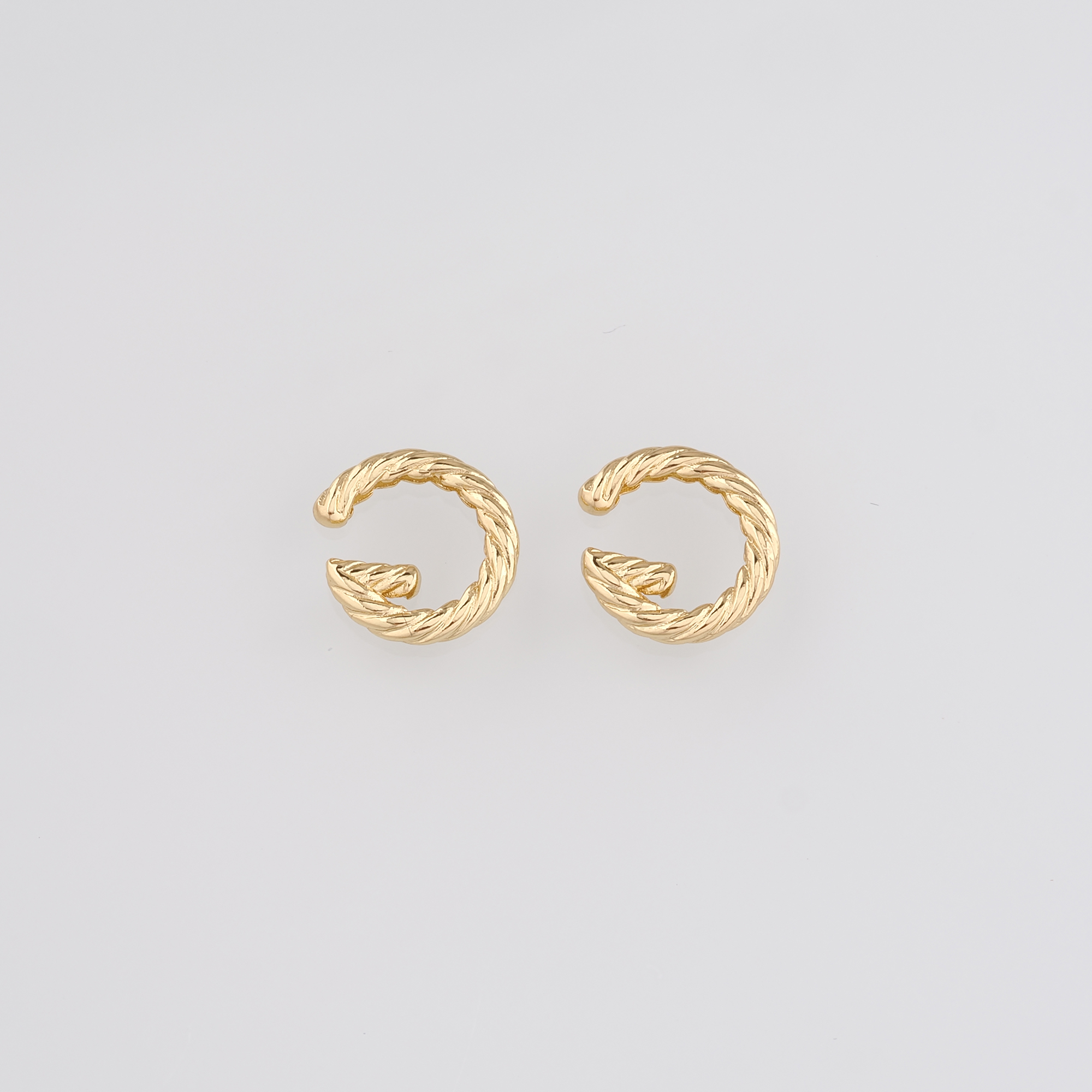 18K Gold Filled Twist Ear Clip Earrings,Dainty Ear Clips,Clip on Earrings,Minimalist Ear Cuff