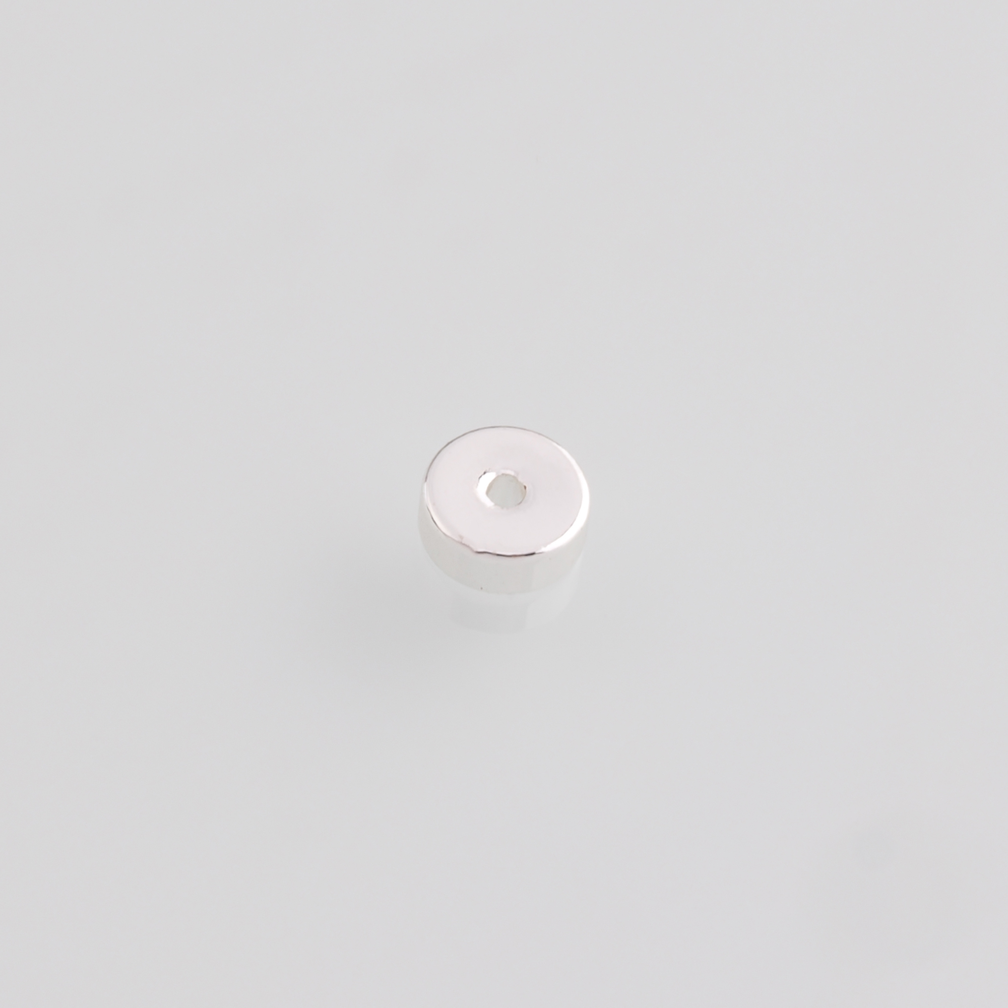 50pcs 18K Gold Filled Disc Spacer Beads,Flat Round Bead for Bracelet Jewelry Necklace Making Supply