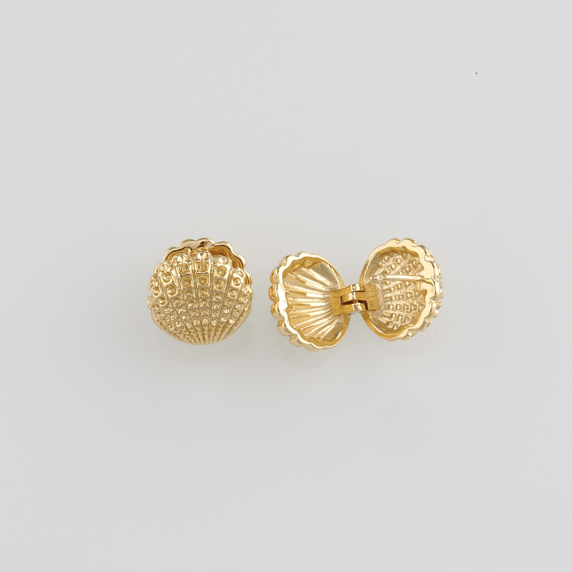 18K Gold Filled Shell Hoops Earrings,Dainty Hoops,Gold Huggies Hoop Earrings,Minimalist Earrings